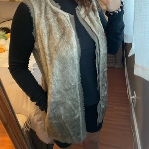 Vera Wang Fur vest
